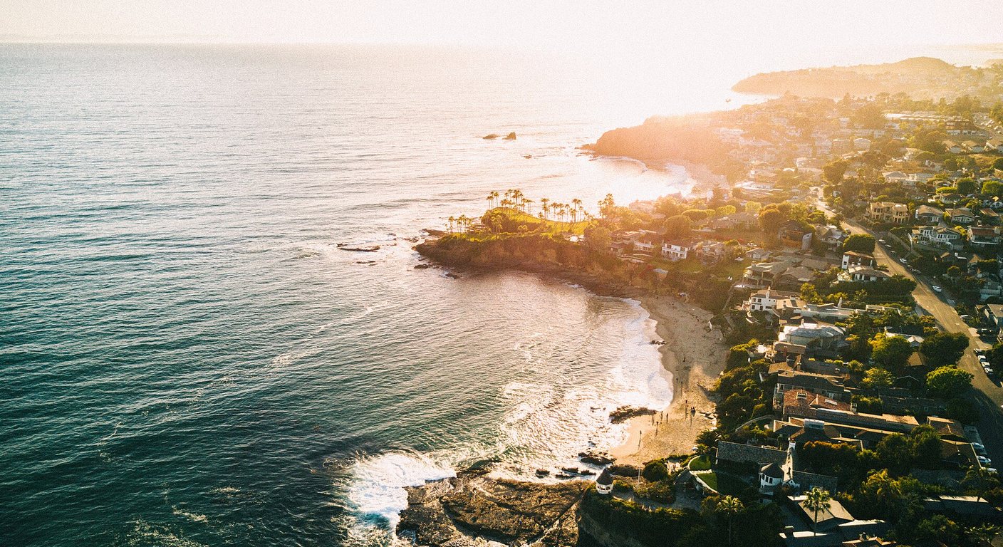 Laguna Beach coastline, cove, and coastal homes in Orange County